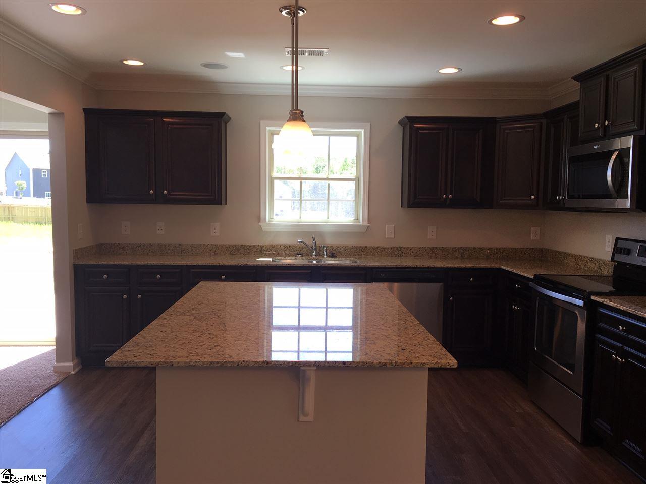 207 Whitby Court Fountain Inn, SC 29644 - Photo 3 of 11 Gallery Image 3