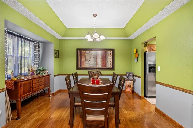 $339,995 | 14863 East Redcoat Road, Nevada, MO 64772