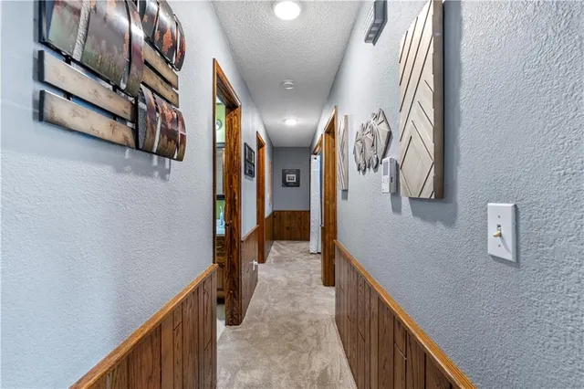 $339,995 | 14863 East Redcoat Road, Nevada, MO 64772