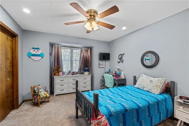 $339,995 | 14863 East Redcoat Road, Nevada, MO 64772