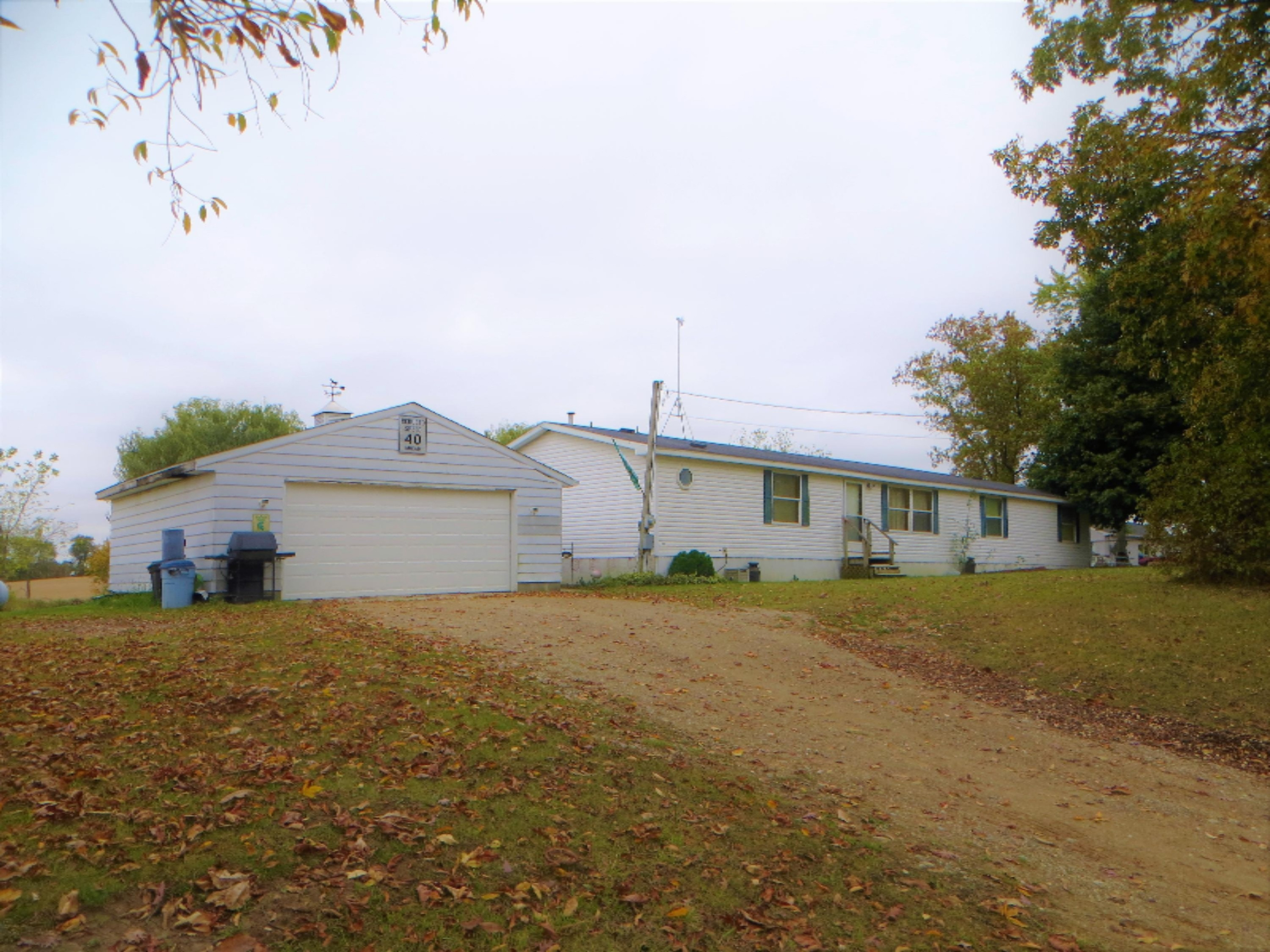 774 East Bricker Road Fenwick, MI 48834 - Photo 1 of 29 1