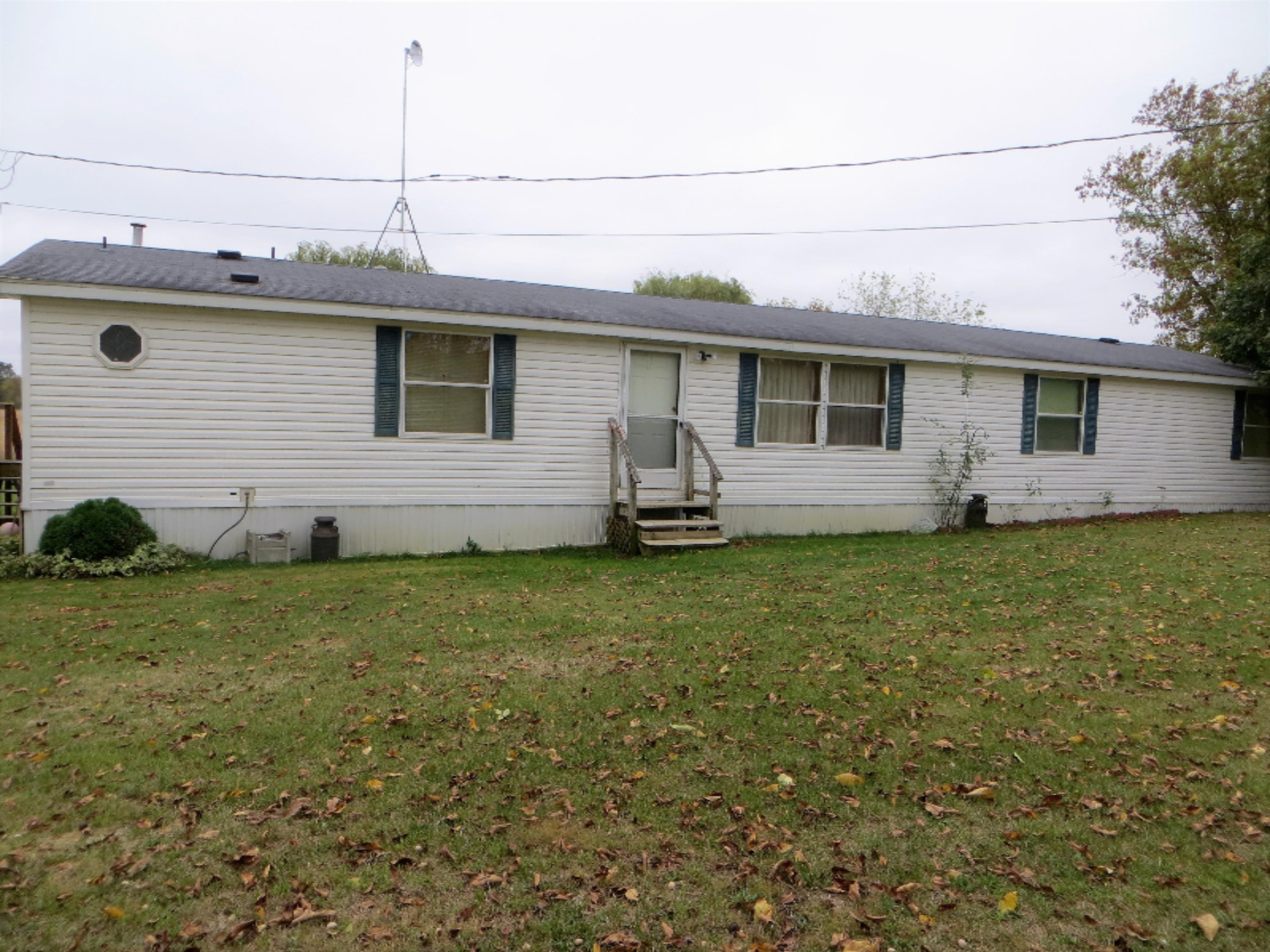774 East Bricker Road Fenwick, MI 48834 - Photo 17 of 29 18