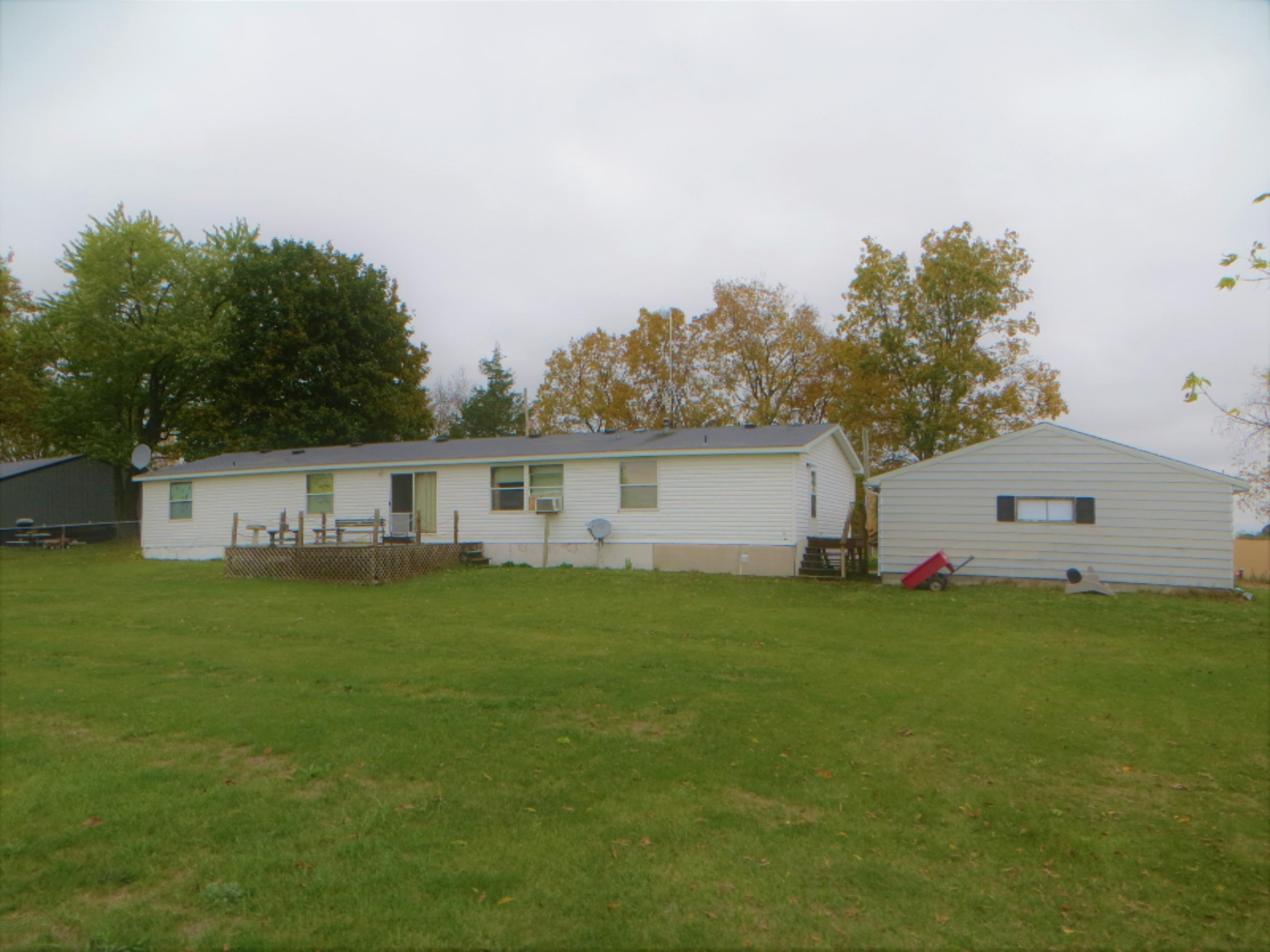 774 East Bricker Road Fenwick, MI 48834 - Photo 4 of 29 4