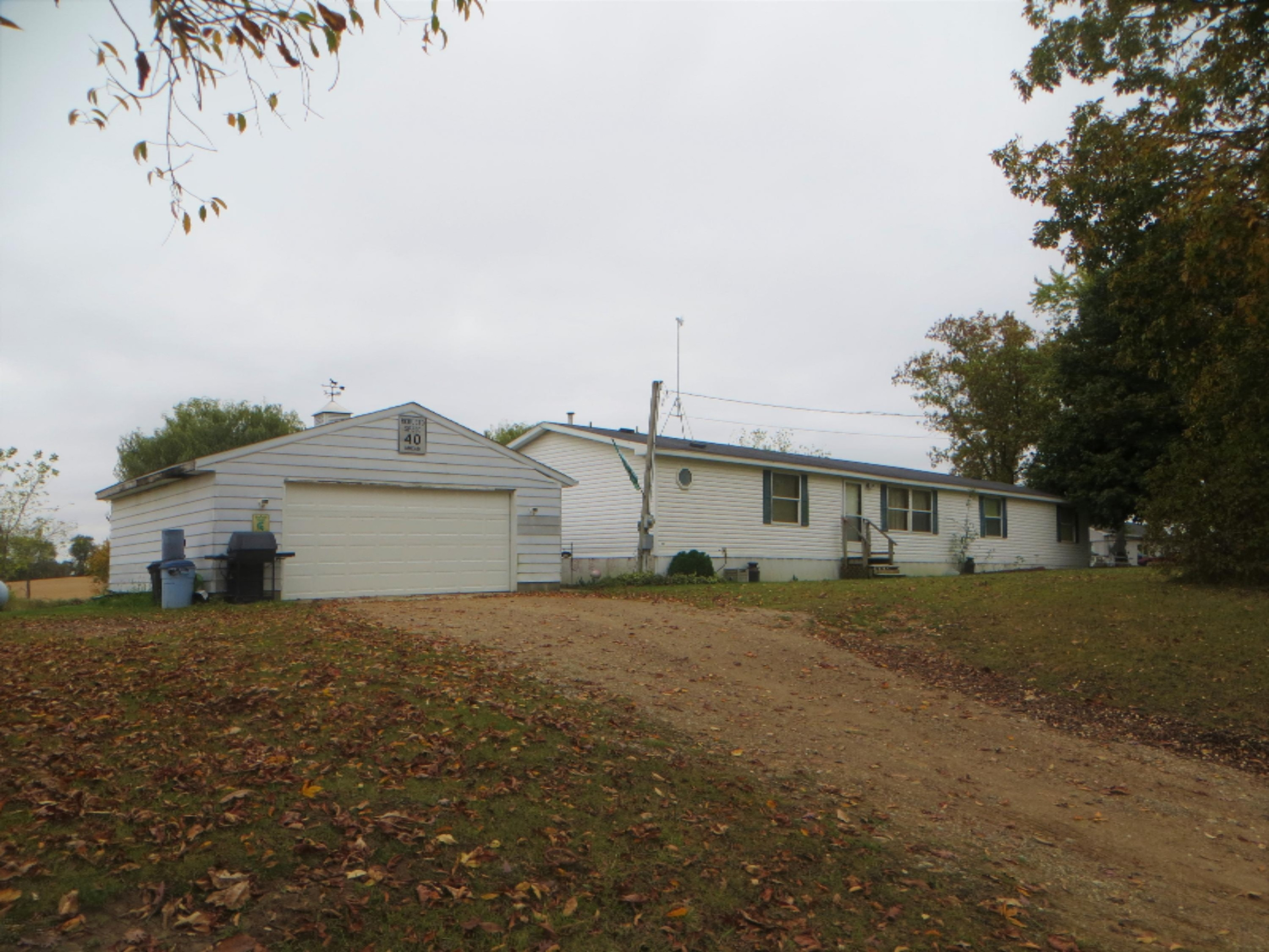 774 East Bricker Road Fenwick, MI 48834 - Photo 6 of 29 6