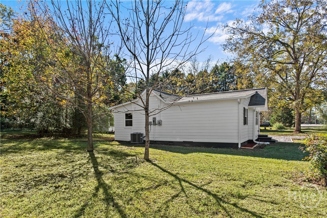 215 Hunter Street Union Point, GA 30669 - Photo 34 of 38 Gallery Image 34