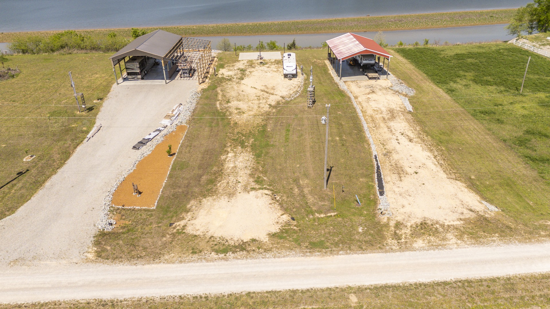 2607 Hardin Bottom River Road Clifton, TN 38425 - Photo 11 of 32 a view of a swimming pool