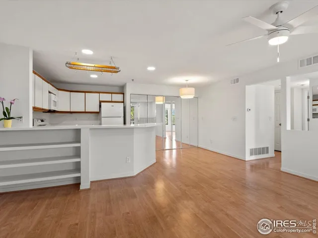 $475,000 | 33 South Boulder Circle, Unit 316, Boulder, CO 80303