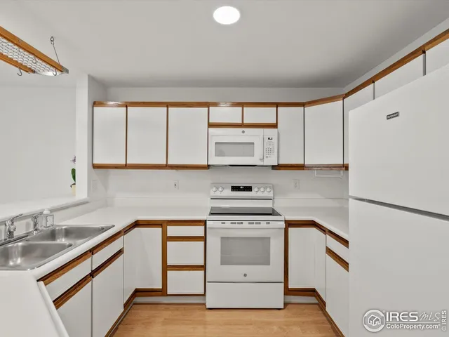 $475,000 | 33 South Boulder Circle, Unit 316, Boulder, CO 80303