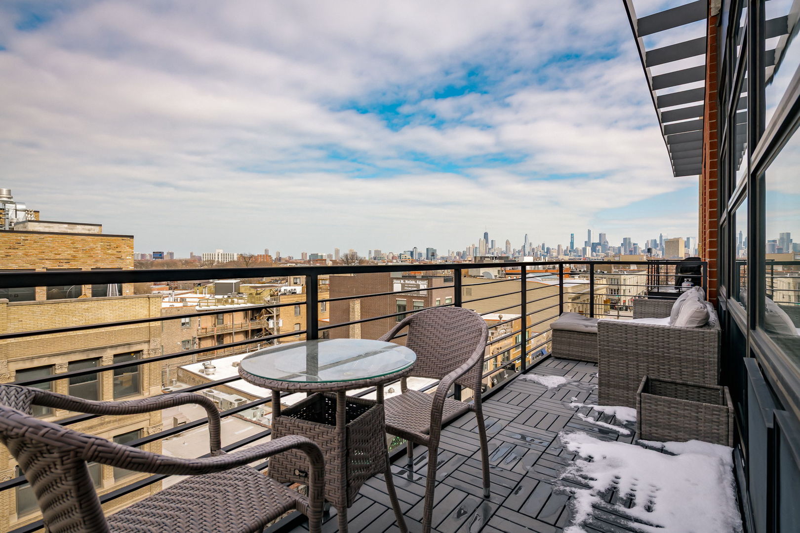 2045 West Concord Place, Unit 604 Chicago, IL 60647 - Photo 15 of 17