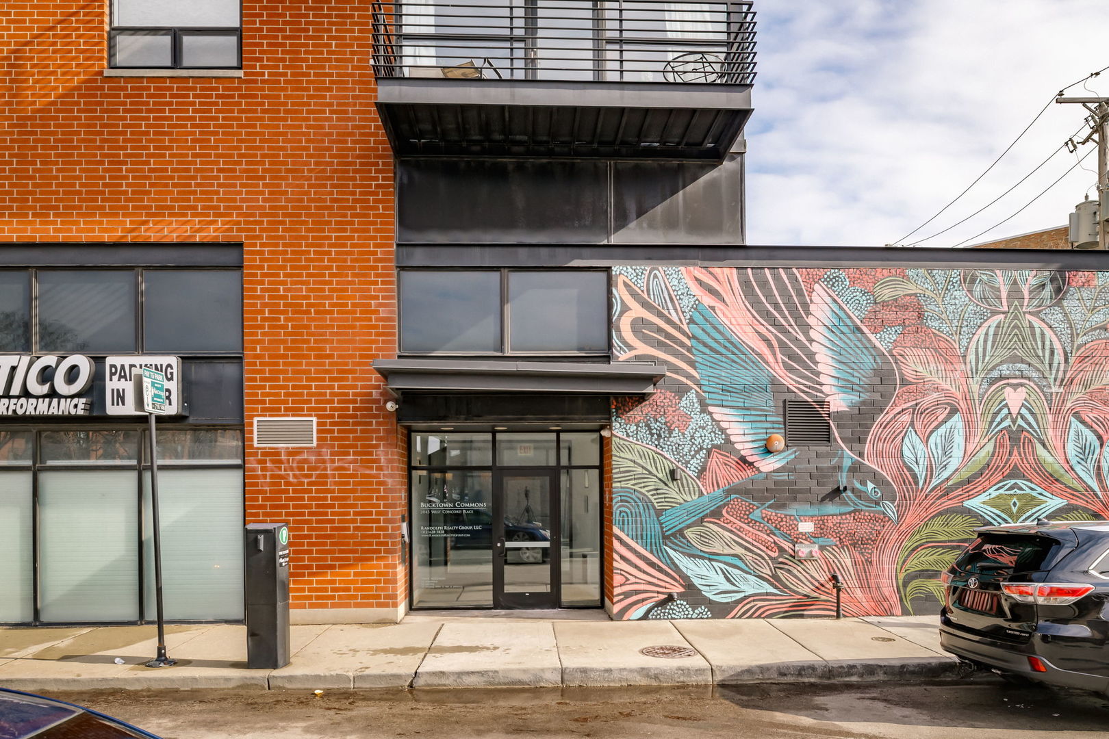 2045 West Concord Place, Unit 604 Chicago, IL 60647 - Photo 2 of 17