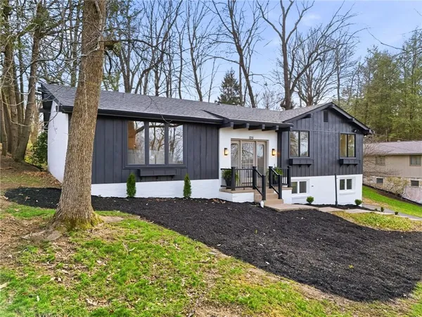 $649,900 | 125 North Heide Lane, Canonsburg, PA 15317