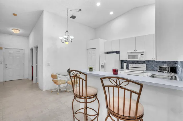 $3,200 | 5062 Toscana Trail, Boynton Beach, FL 33437