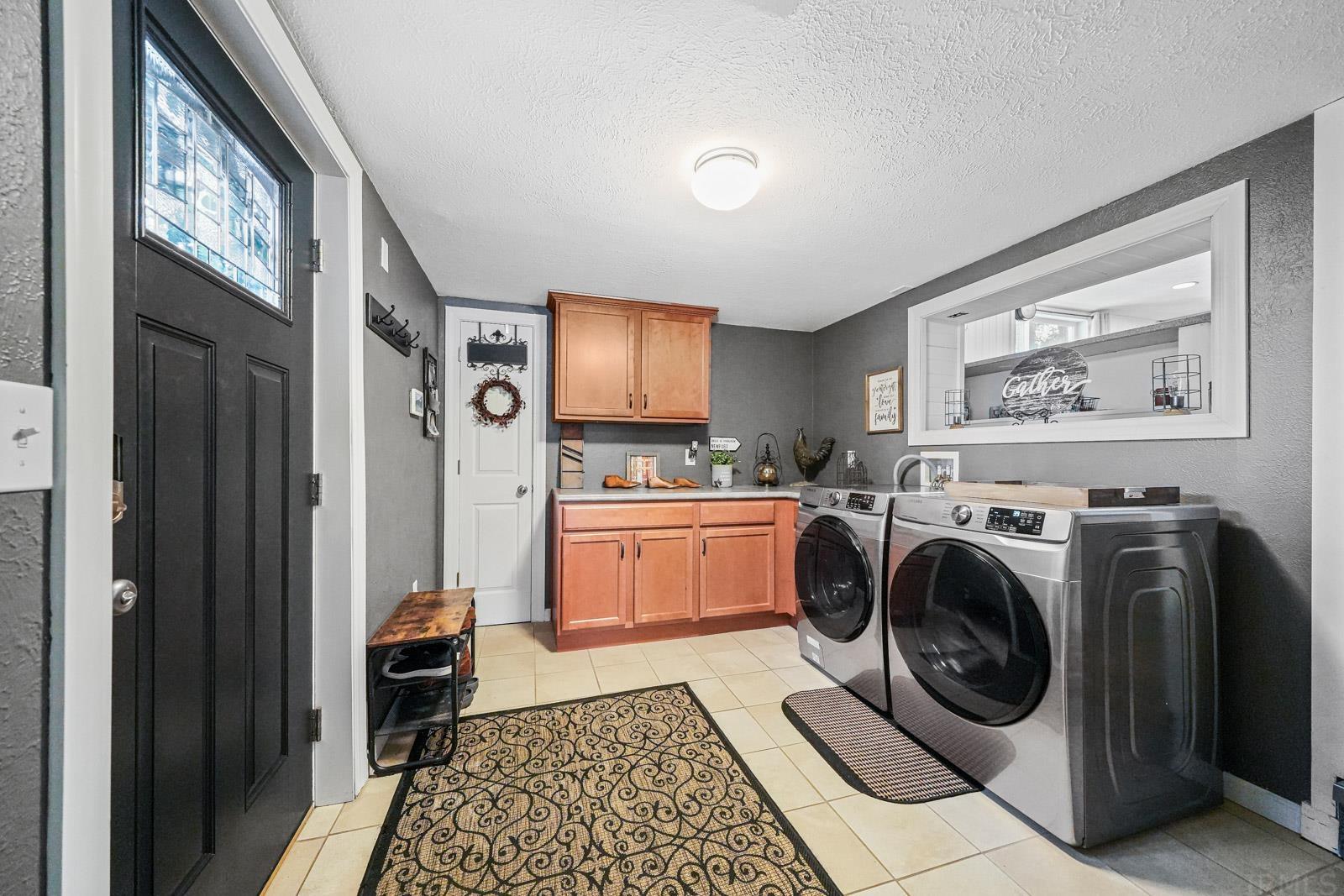 54665 Buckeye Road Mishawaka, IN 46545 - Photo 20 of 27 Gallery Image 20