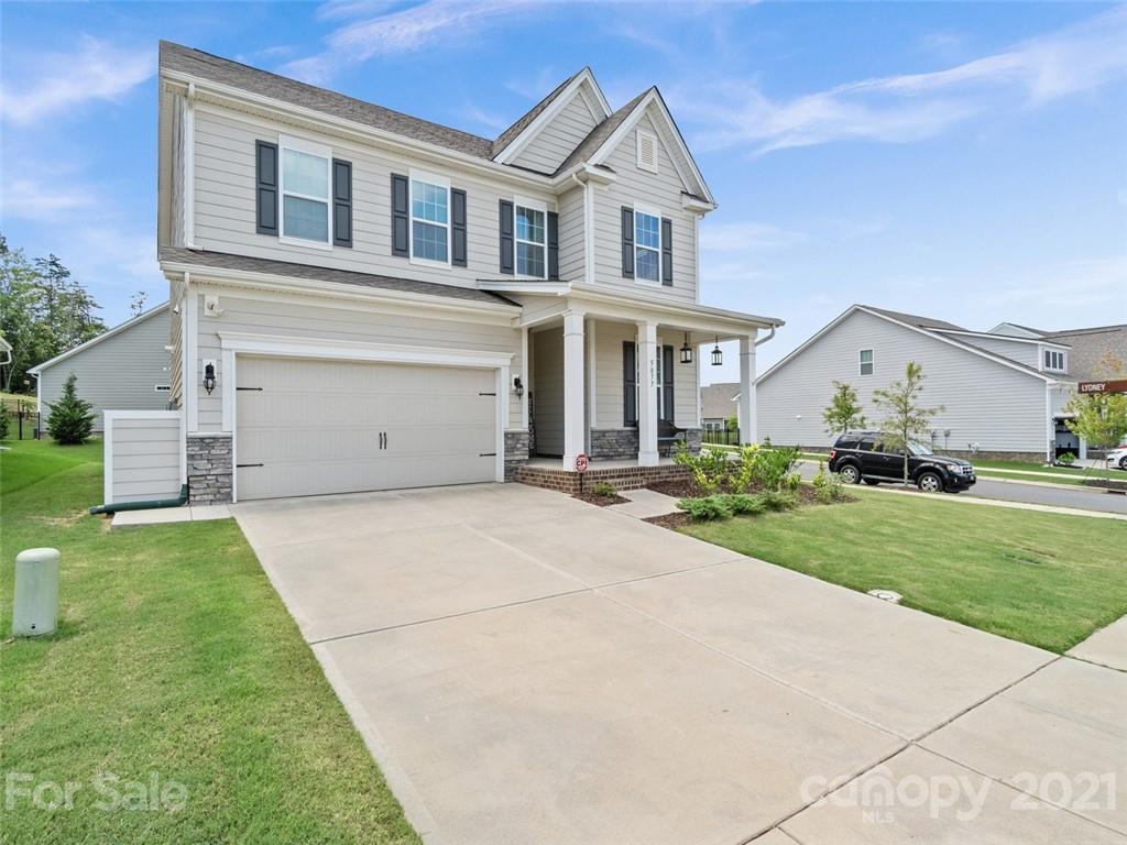 5077 Oakmere Road Waxhaw, NC 28173 - Photo 2 of 47 Gallery Image 2