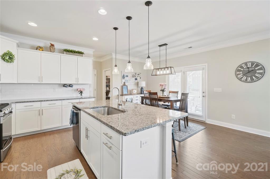 5077 Oakmere Road Waxhaw, NC 28173 - Photo 13 of 47 Gallery Image 13