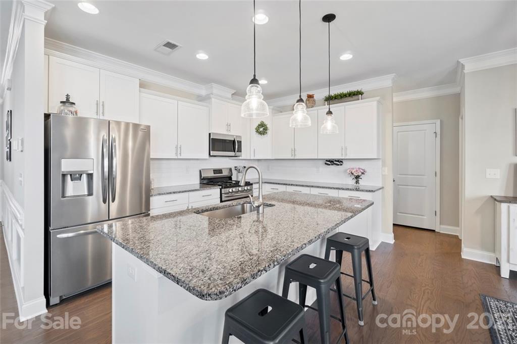 5077 Oakmere Road Waxhaw, NC 28173 - Photo 10 of 47 Gallery Image 10