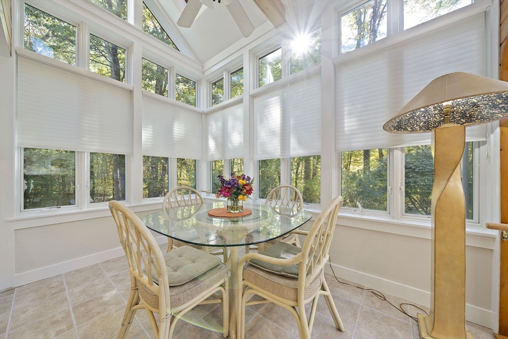 575 First Parish Road Scituate, MA 02066 - Photo 12 of 29