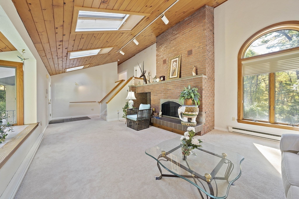 575 First Parish Road Scituate, MA 02066 - Photo 17 of 29