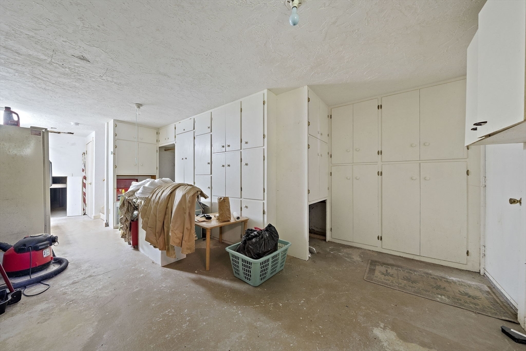 575 First Parish Road Scituate, MA 02066 - Photo 22 of 29