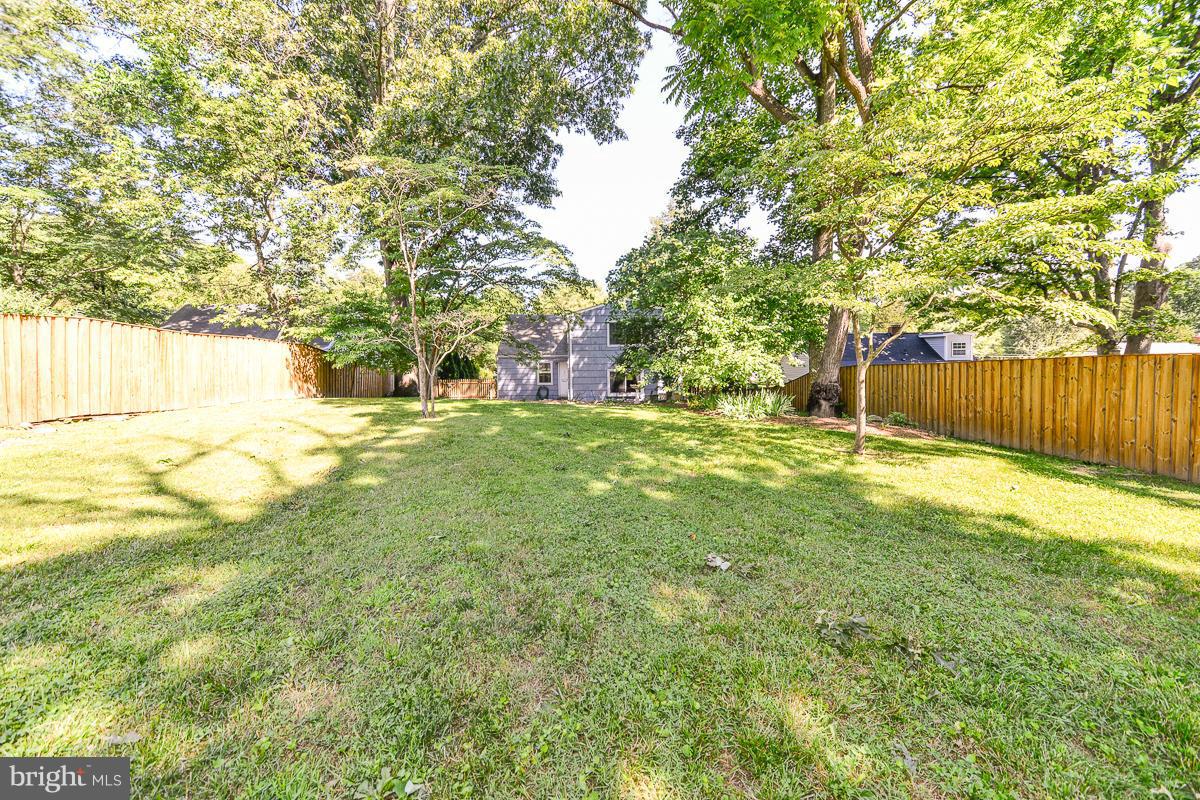 3117 Cofer Road Falls Church, VA 22042 - Photo 22 of 29 Exterior (Rear)