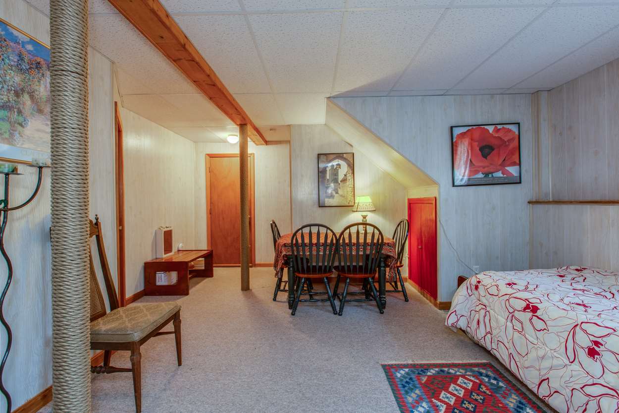136 Little Mill Road Sandown, NH 03873 - Photo 25 of 32