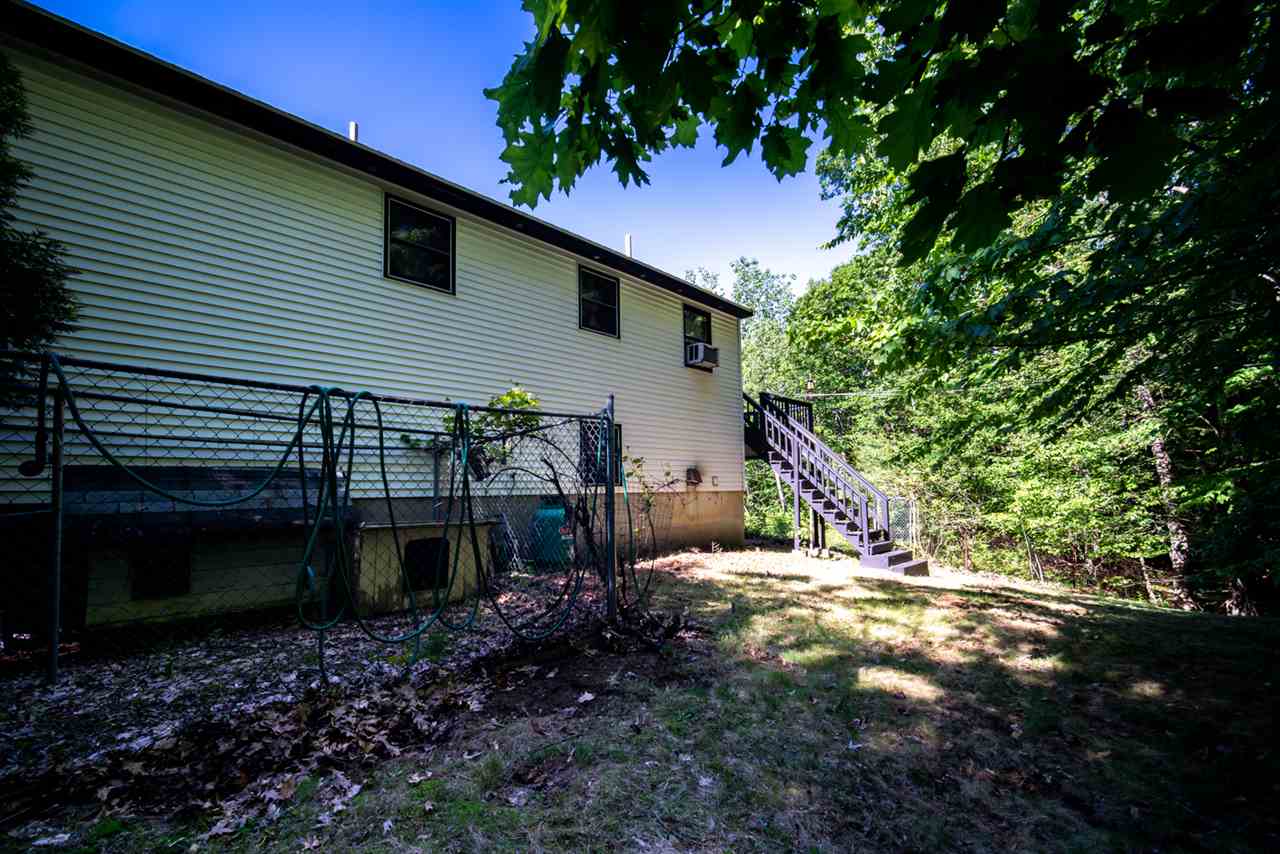 136 Little Mill Road Sandown, NH 03873 - Photo 28 of 32