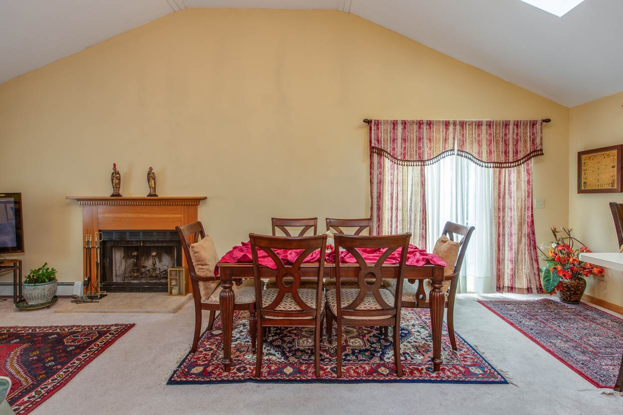136 Little Mill Road Sandown, NH 03873 - Photo 6 of 32
