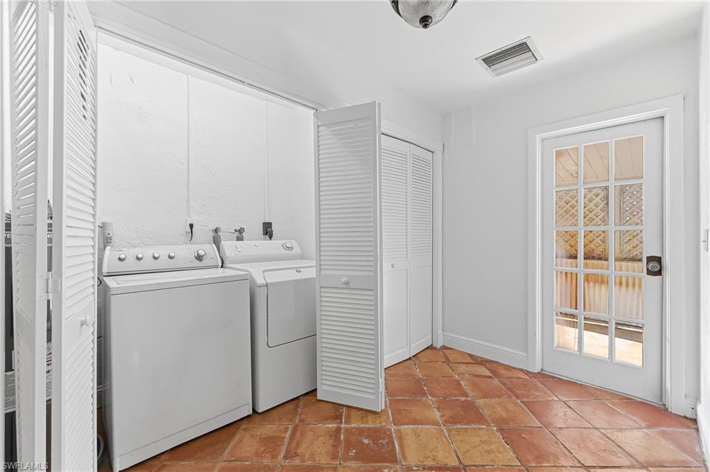 1290 St Clair Shores Road Naples, FL 34104 - Photo 20 of 48