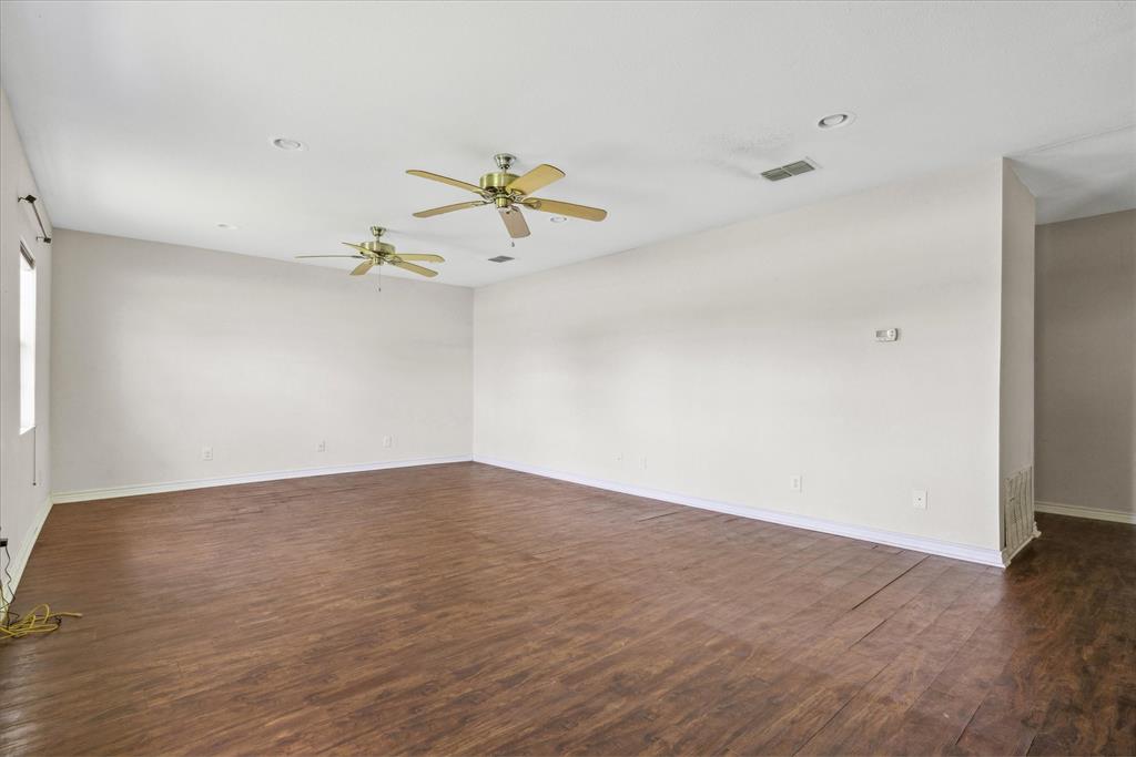 1118 East Goode Street Quitman, TX 75783 - Photo 9 of 40