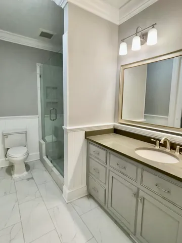 $7,500 | 28 Broad Street, Unit 304, Charleston, SC 29401