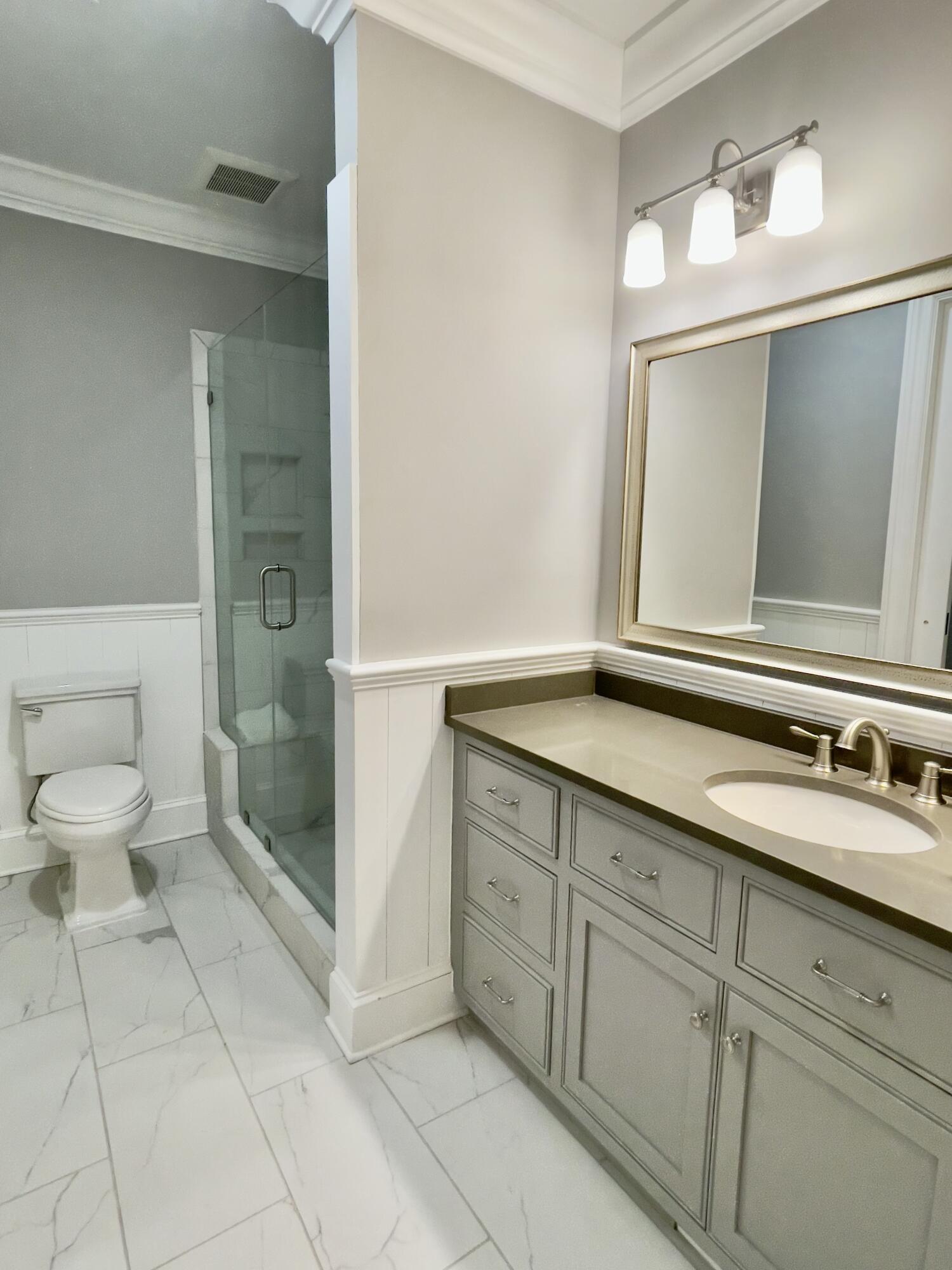 28 Broad Street, Unit 304 Charleston, SC 29401 - Photo 17 of 20 tempImageOpg6kZ