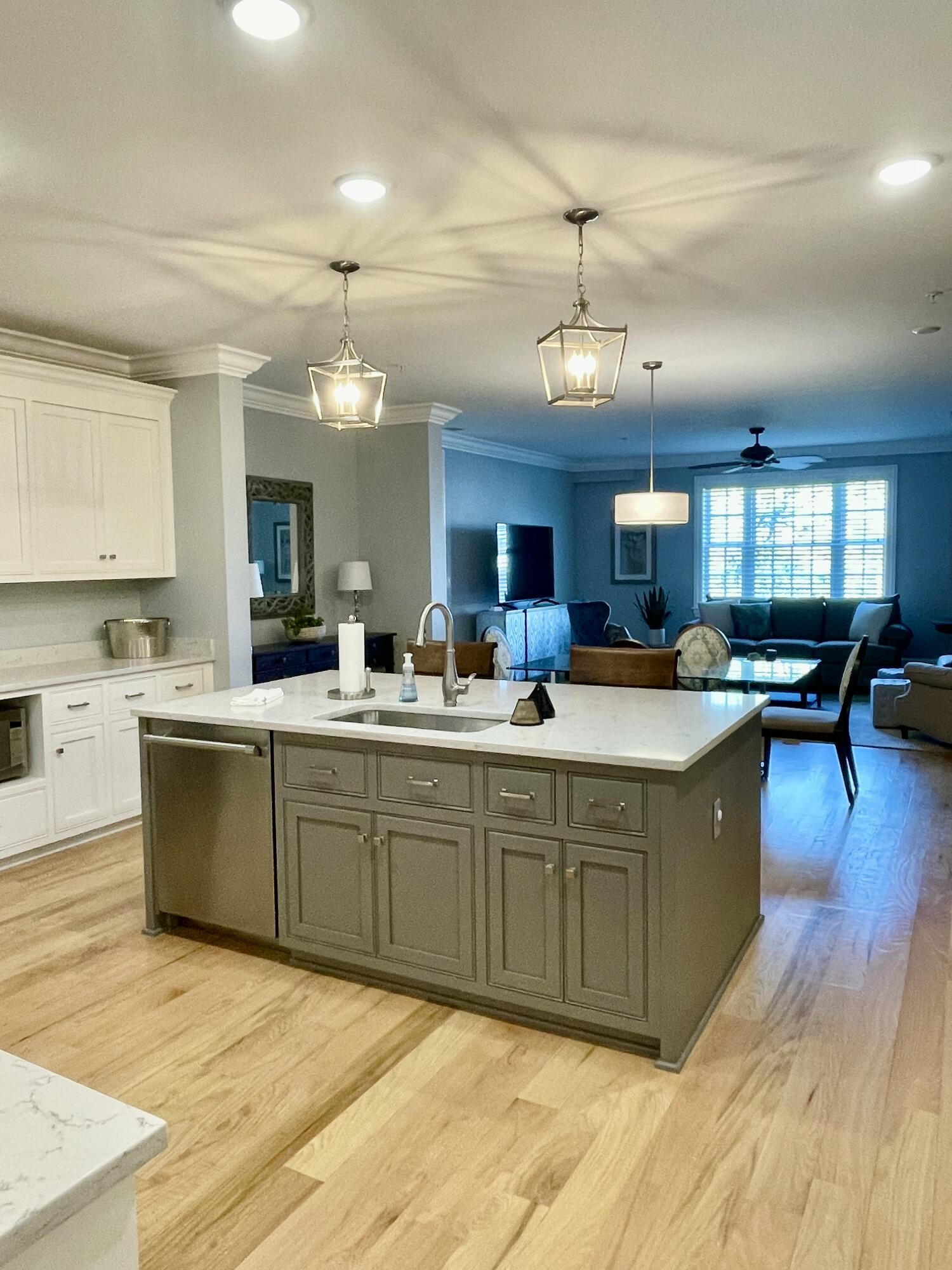 28 Broad Street, Unit 304 Charleston, SC 29401 - Photo 5 of 20 tempImageonOrej