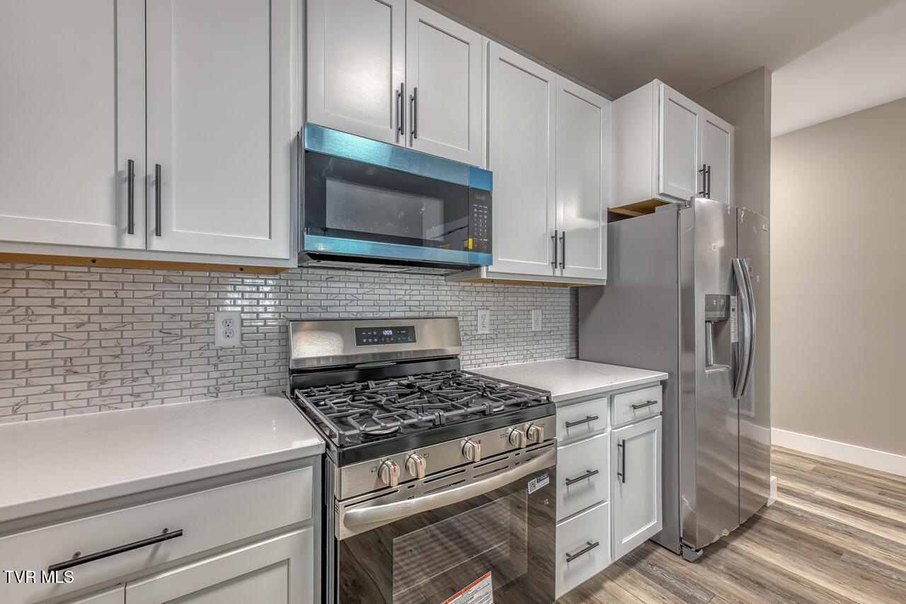 1091 Traders Walk Johnson City, TN 37601 - Photo 13 of 36 1091 Traders Walk-11-X2