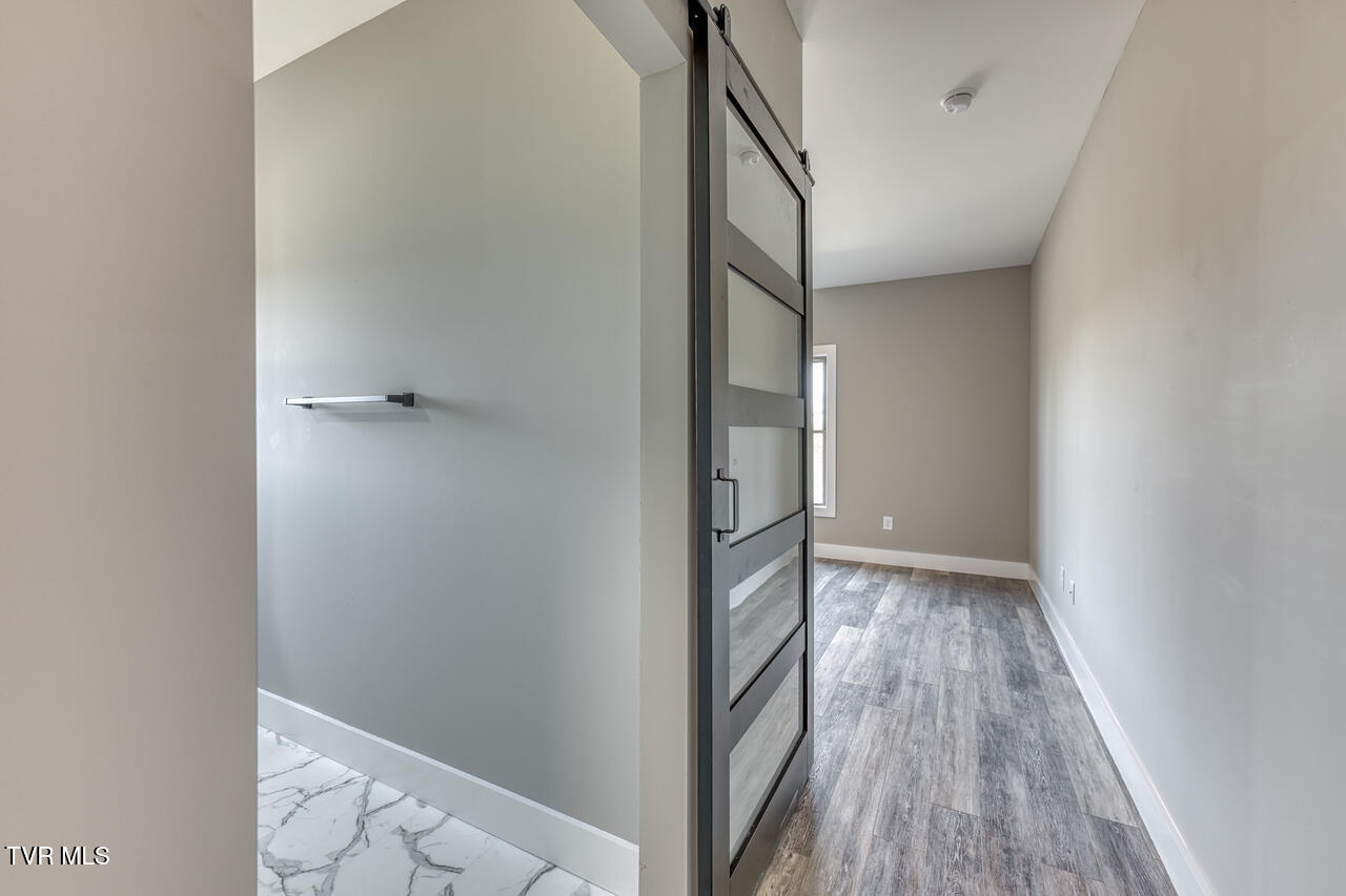 1091 Traders Walk Johnson City, TN 37601 - Photo 23 of 36 1091 Traders Walk-19-X2