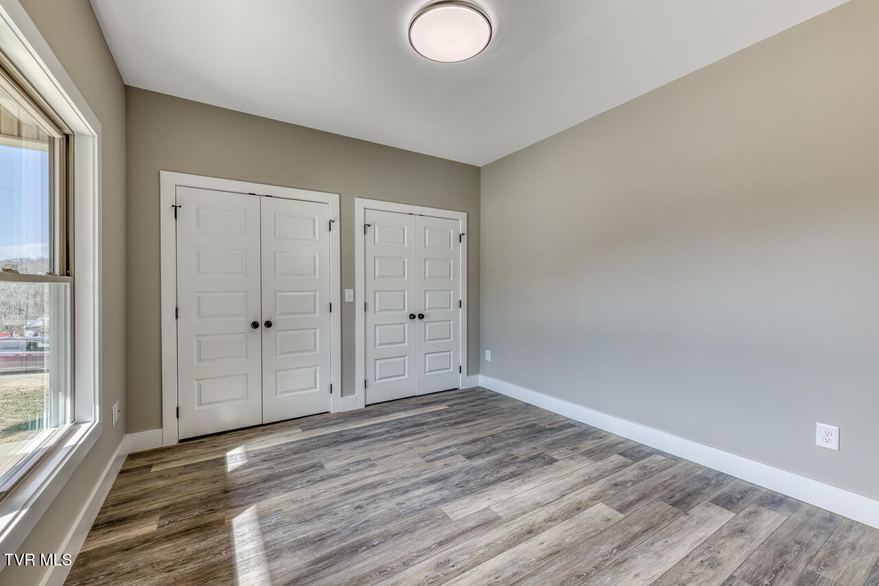 1091 Traders Walk Johnson City, TN 37601 - Photo 27 of 36 1091 Traders Walk-6-X2