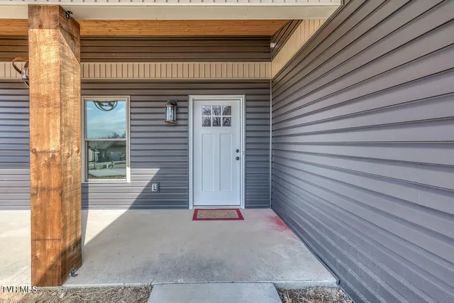 $339,900 | 1091 Traders Walk, Johnson City, TN 37601