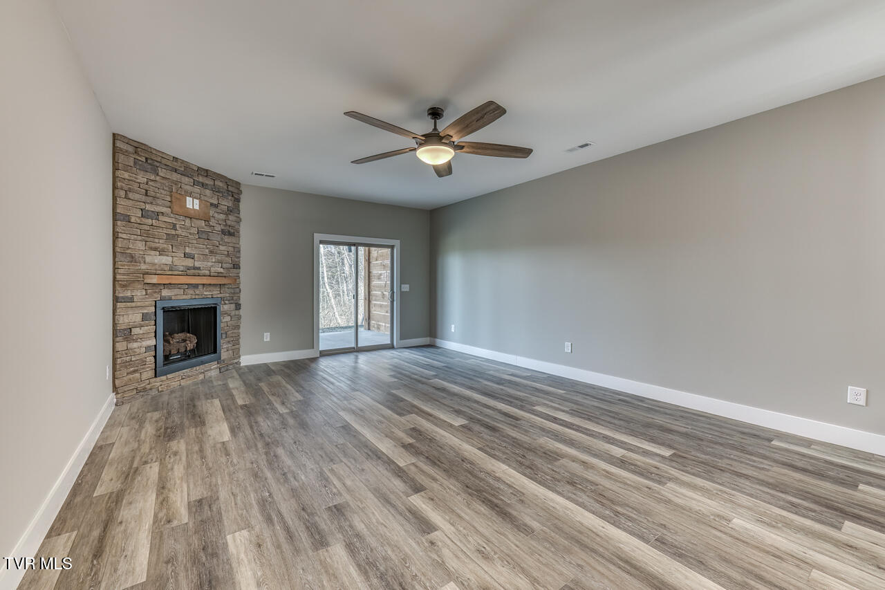 1091 Traders Walk Johnson City, TN 37601 - Photo 6 of 36 1091 Traders Walk-9-X2 (1)