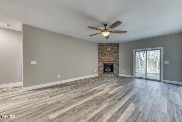 $339,900 | 1091 Traders Walk, Johnson City, TN 37601