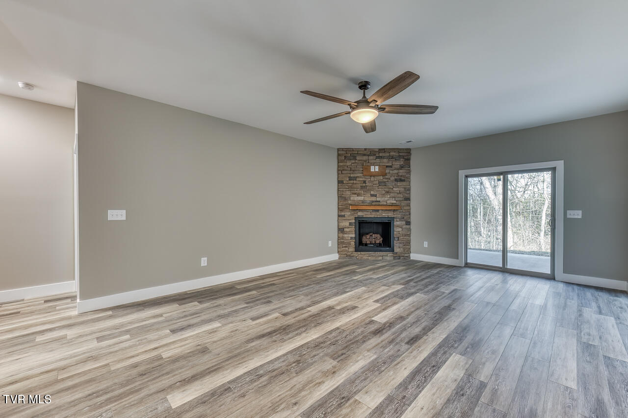 1091 Traders Walk Johnson City, TN 37601 - Photo 9 of 36 1091 Traders Walk-15-X2