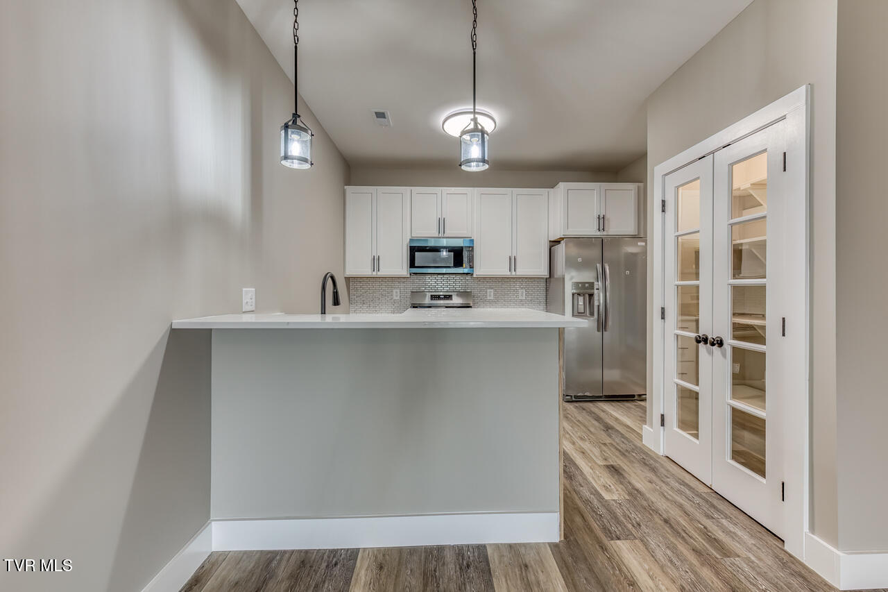 1091 Traders Walk Johnson City, TN 37601 - Photo 10 of 36 1091 Traders Walk-14-X2