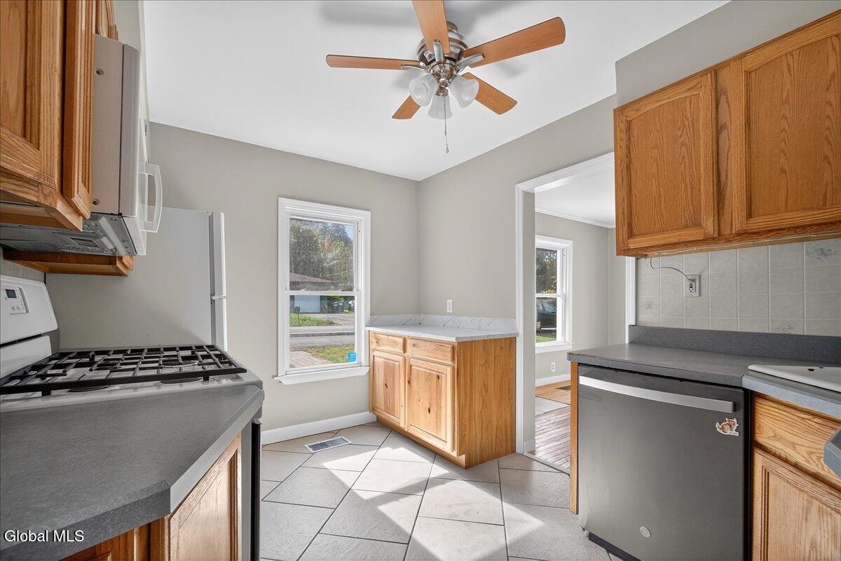 147 East Shore Road Delanson, NY 12053 - Photo 10 of 44 13-147 E Shore Rd-13