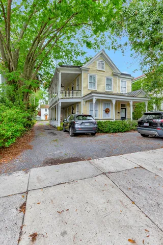 $3,200 | 115 Ashley Avenue, Unit C, Charleston, SC 29401