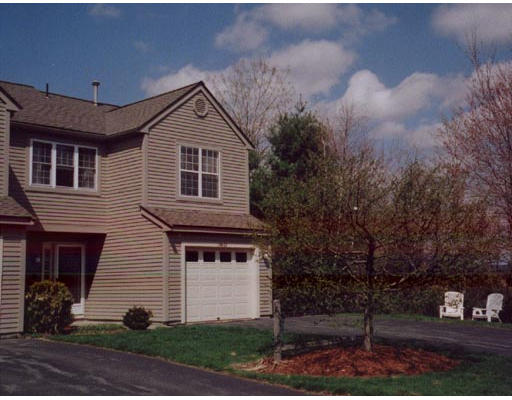 706 D Ridgefield Circle, Unit 706D Clinton, MA 01510 - Photo 1 of 1 Gallery Image 1