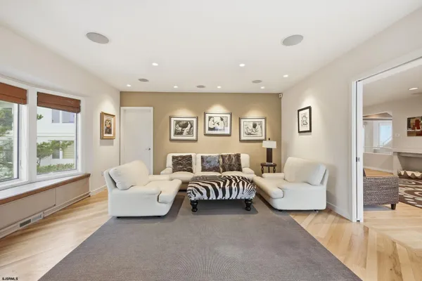 $180,000 | 119 South 11th Avenue, Longport, NJ 08403