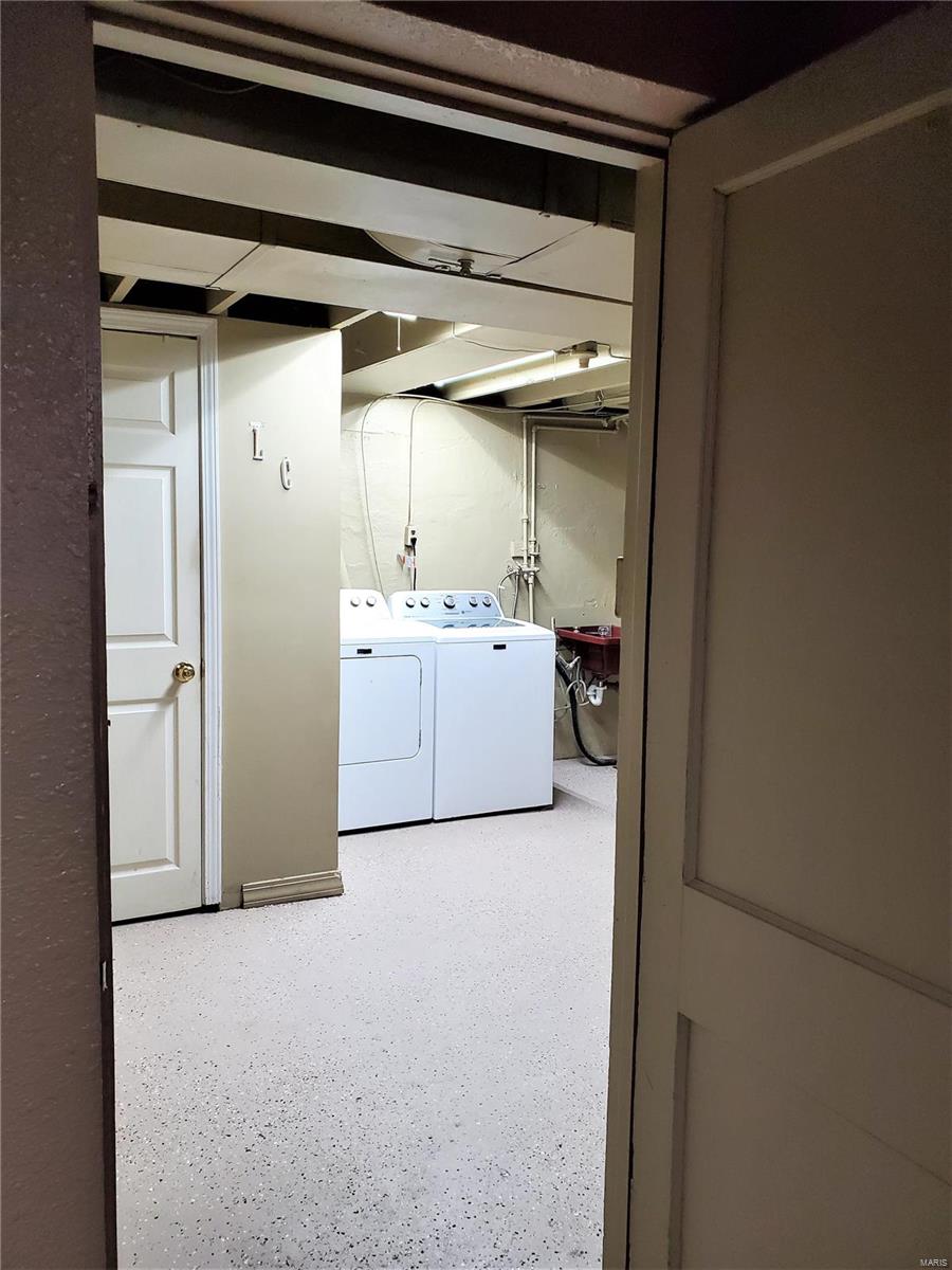 208 Ruggles Road St. Louis, MO 63135 - Photo 21 of 35 Gallery Image 21