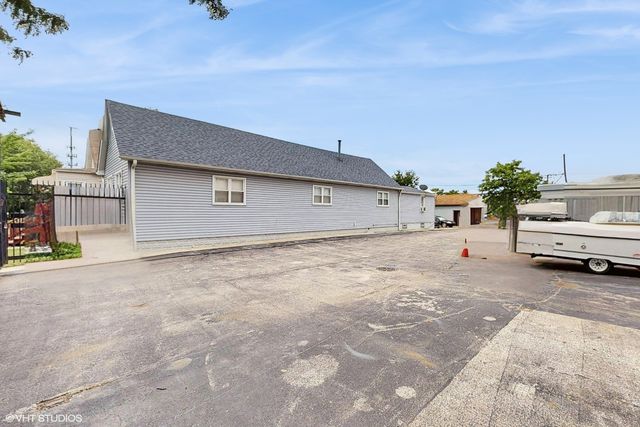 $525,000 | 5021 West Grand Avenue, Chicago, IL 60639