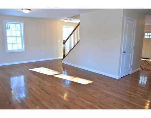 13 Sandy Beach Road Westford, MA 01886 - Photo 4 of 18