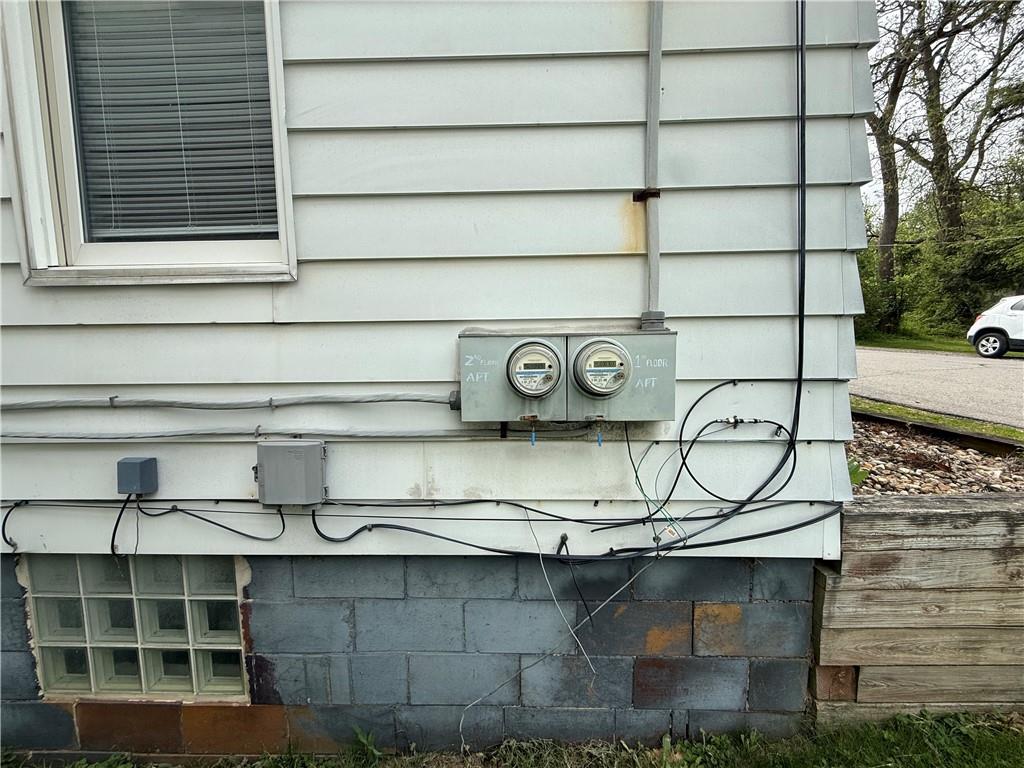 809 Station Street Sturgeon, PA 15082 - Photo 17 of 17
