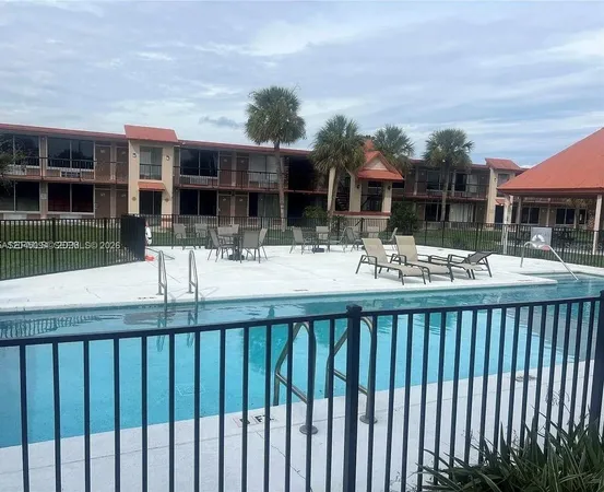 $900 | 43420 Highway 27, Unit 324, Davenport, FL 33837