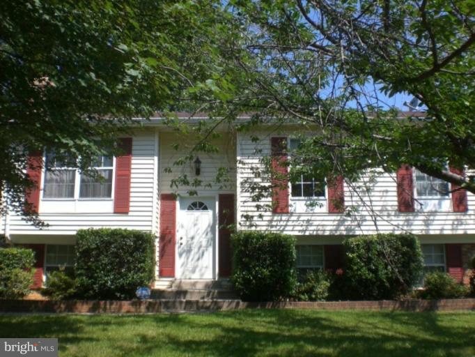 14324 Lindendale Road Woodbridge, VA 22193 - Photo 1 of 21 Exterior (Main)
